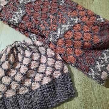 Gift Of Honey Cowl