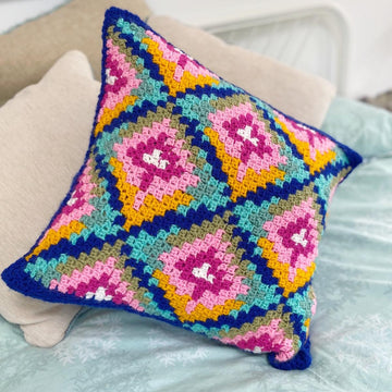 Bargello C2C Cushion