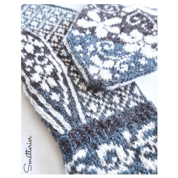 Flor Mittens