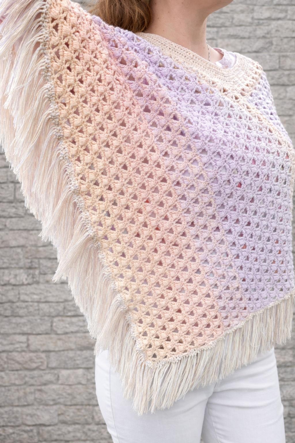 Airy poncho "Linda"