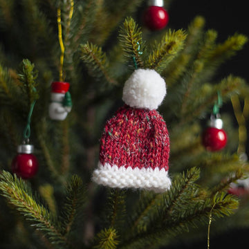 Christmas tree ornament + Santa hat Brooch + VIDEO