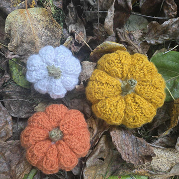 Faux Cables Pumpkin Trio