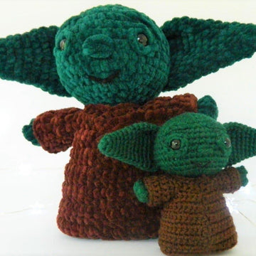 Crochet alien.