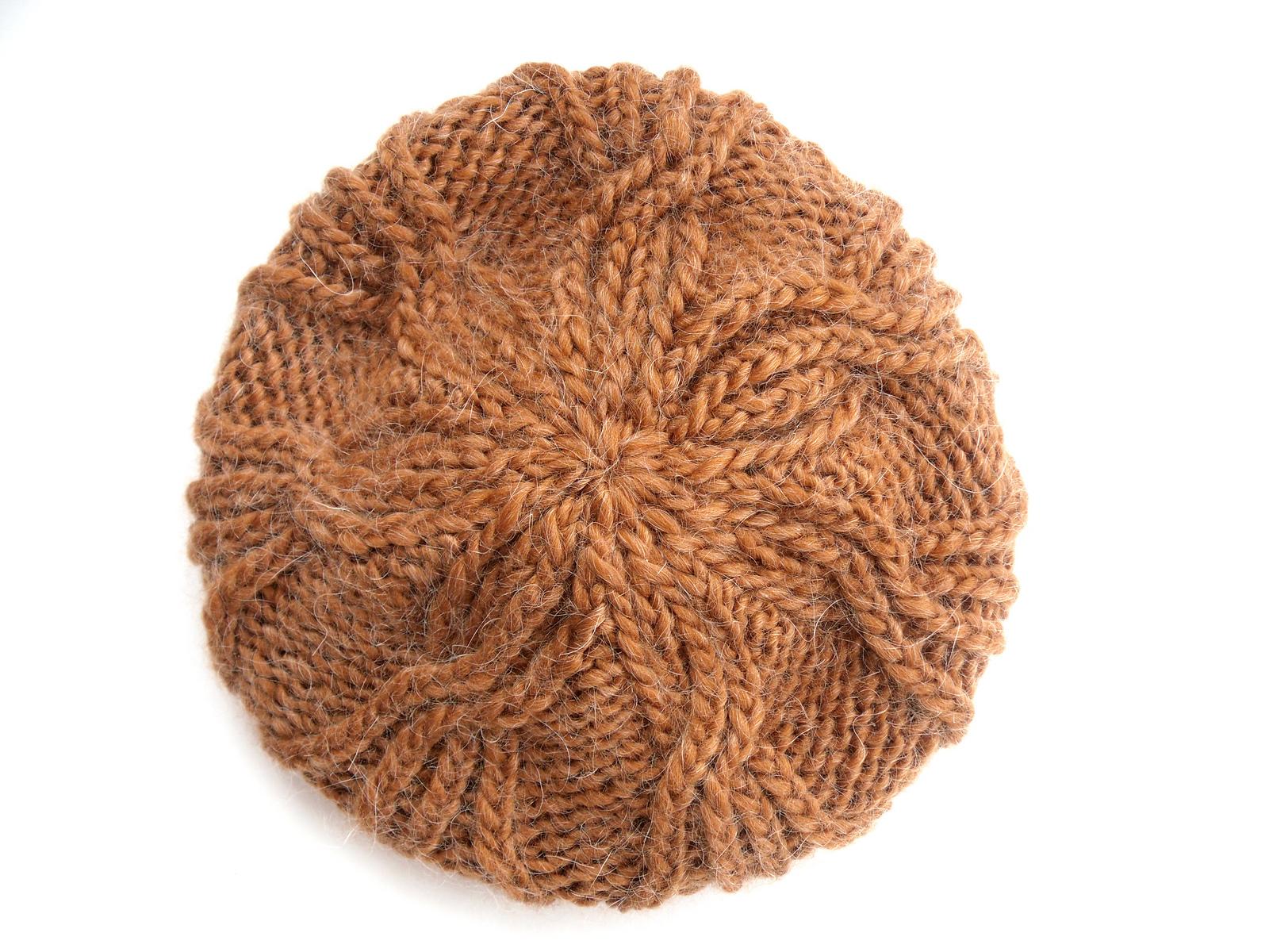 Flower Cable Hat
