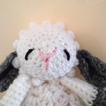 763 LITTLE LAMB BABY SNUGGLE BLANKET