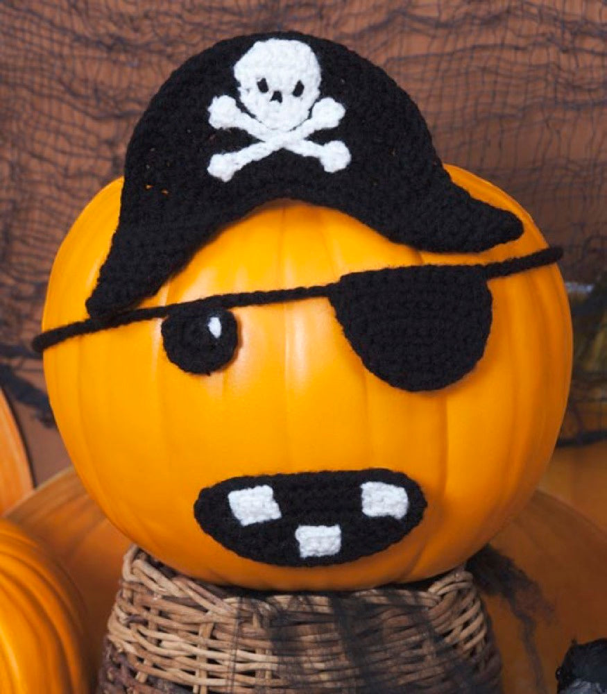 Jolly Roger Pirate Pumpkin in Red Heart Super Saver Economy Solids - LW2827
