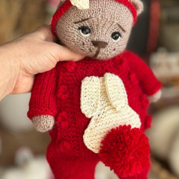 Knitting Teddy Bear Pattern with Clothes