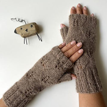 #367 Celine Fingerless Gloves