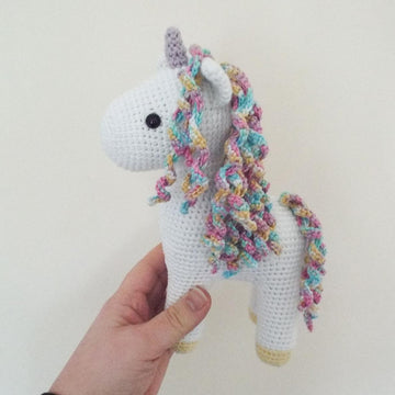 Amethyst the Unicorn Amigurumi