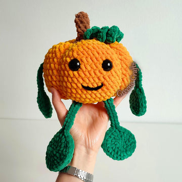 Mr. Tendrils, the Pumpkin / Gehäkelte Kürbisfigur