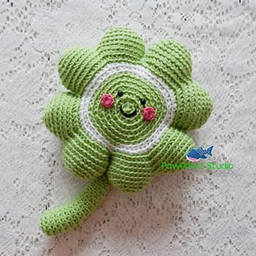 Amigurumi Four Leaf Clover Pattern No.63