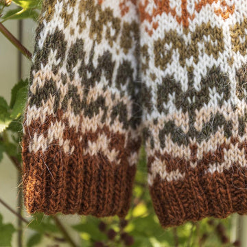 MEADOW Icelandic Lopapeysa Sweater