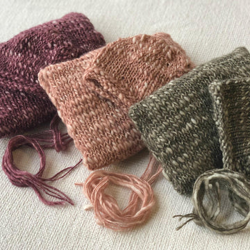 Abel bonnet and pillow set