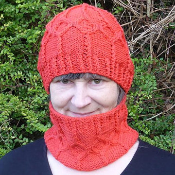Tudor Cowl