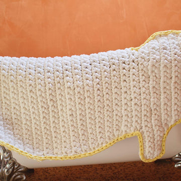 Duck Rug with t-shirt yarn