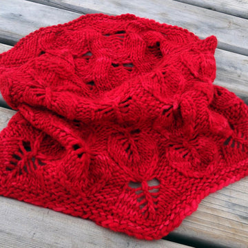 Bleeding Hearts Cowl