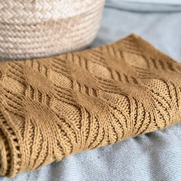 Yin Yarn Baby Blanket