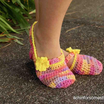 Easy Beginner Slippers