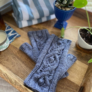 Bumble Fingerless Mitts