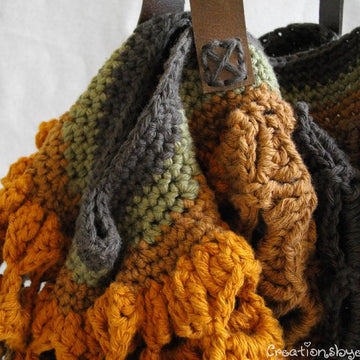 Striped crochet hobo market bag