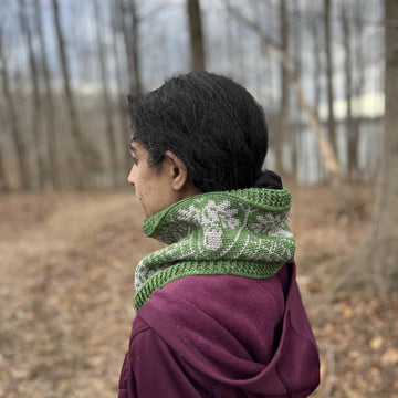 Acorn and Oak Cowl (Crochet)