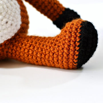 AmiguZOOmi - Fez the Fox