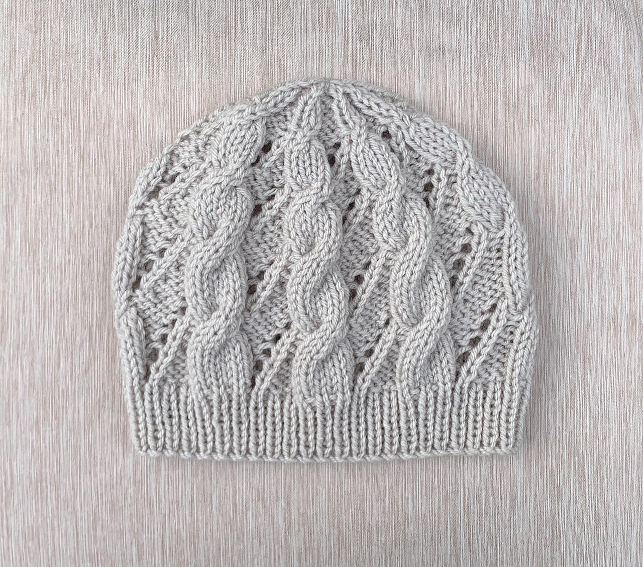 Hat Aviva