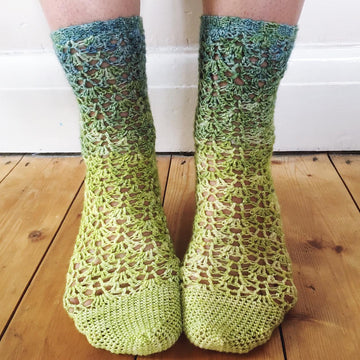 Trailing Lace Socks