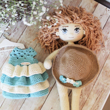 Dress and hat for doll