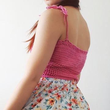 Sneaky top