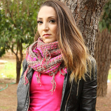 Bricks infinity scarf