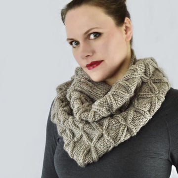 Faux Cable Cowl