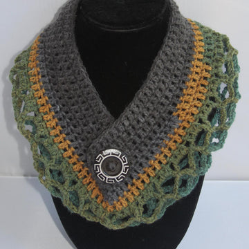 Lacey Mandala Neck Warmer