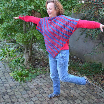 Feel happy poncho