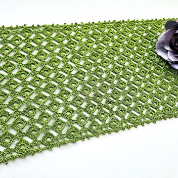 Roundabout Table Runner