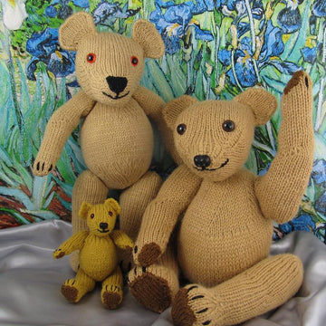 Classic Vintage Style Teddy Bear Family