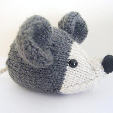 Mouse Knit Amigurumi Pattern