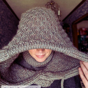 Snow Caps Hood