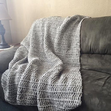 Beginner Chunky Crochet Blanket