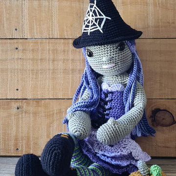 Amigurumi Halloween Witch Maddy Doll
