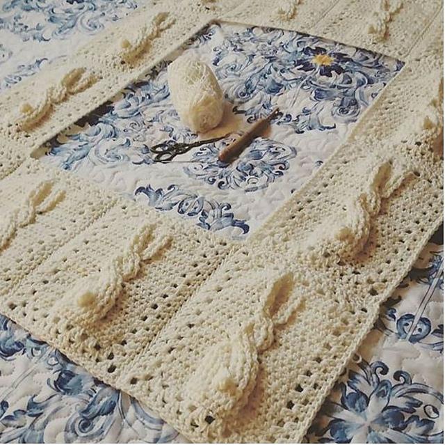 Bunny Cable Blanket