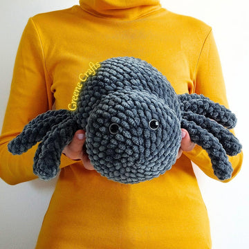No Sew Spider Crochet Pattern for Beginners - Plush Toy for Halloween
