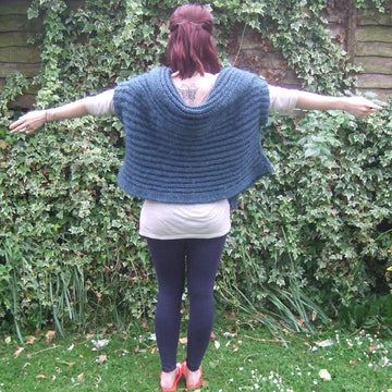 Row, Row, Row your Cardigan, Slouchily Down the Stream