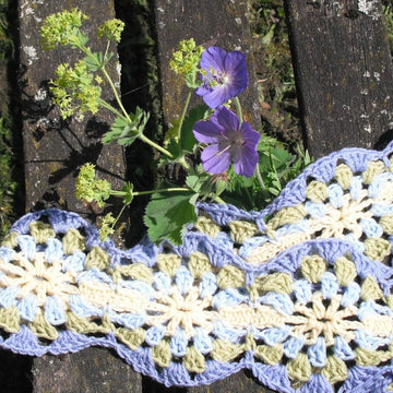 June crochet scarf (continuous granny circles)