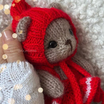 Knitting baby bear and Outfit for Baby Bear