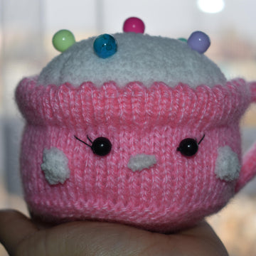 Cup knitting pattern