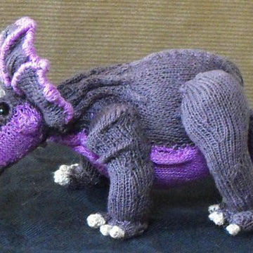 MICRO TRACY TRICERATOPS TOY DINOSAUR KNITTING PATTERN