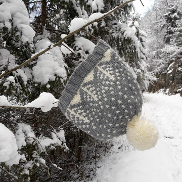 Snowy Trees Hat