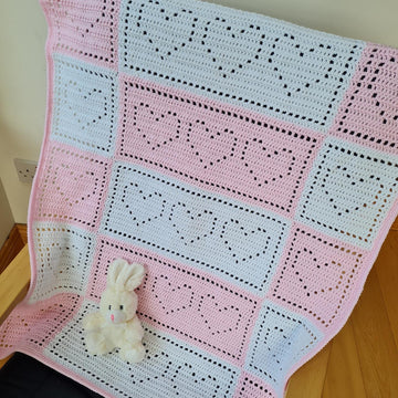 Hearts Galore Filet Blanket