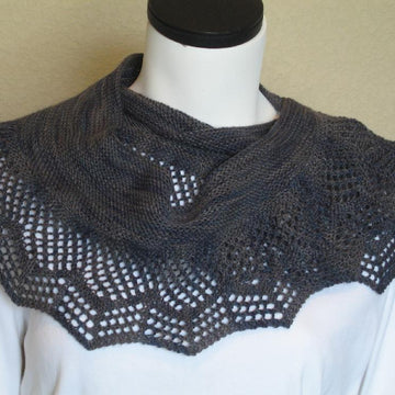 Woolco Shawlette